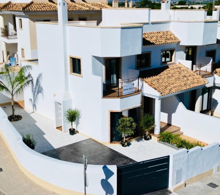 Cox, Alicante, Comunidad Valenciana, España, 0 , 3 Habitaciones Habitaciones,2 BathroomsBathrooms,Adosado,Comprar,Avenida de Inglaterra, 63,0,1924