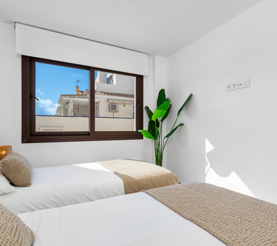 Mil Palmeras, Alicante, Comunidad Valenciana, España, 0 , 4 Habitaciones Habitaciones,3 BathroomsBathrooms,Villa,Comprar,Calle Río Genil M P, 21,0,1949