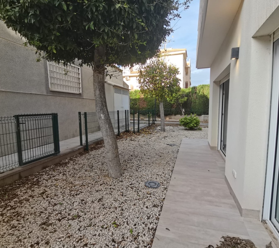 Torrevieja, Alicante, Comunidad Valenciana, España, 0 , 3 Habitaciones Habitaciones,2 BathroomsBathrooms,Planta baja,Comprar,Calle Perseo, 5,0,2130