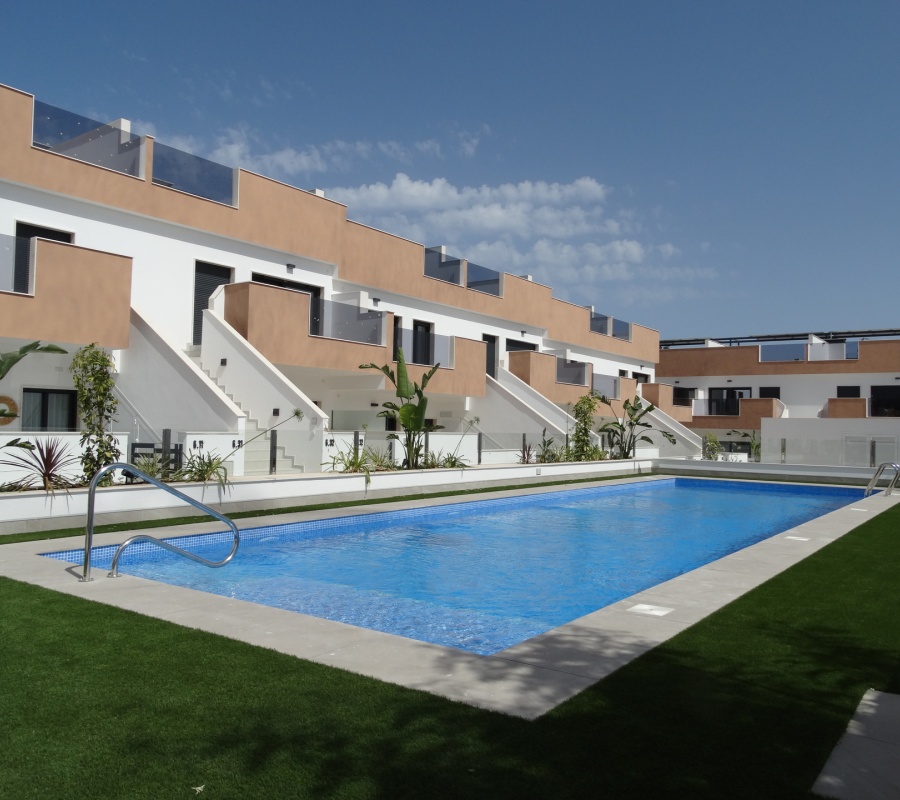Calle Canal Tajo-Segura, 9, Pilar de la Horadada, Comunidad Valenciana, 0 , 3 Habitaciones Habitaciones,2 BathroomsBathrooms,Bungalow planta alta,Comprar,Calle Canal Tajo-Segura, 9,0,2179