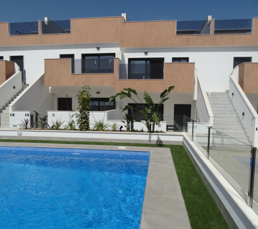 Calle Canal Tajo-Segura, 9, Pilar de la Horadada, Comunidad Valenciana, 0 , 3 Habitaciones Habitaciones,2 BathroomsBathrooms,Bungalow planta alta,Comprar,Calle Canal Tajo-Segura, 9,0,2179