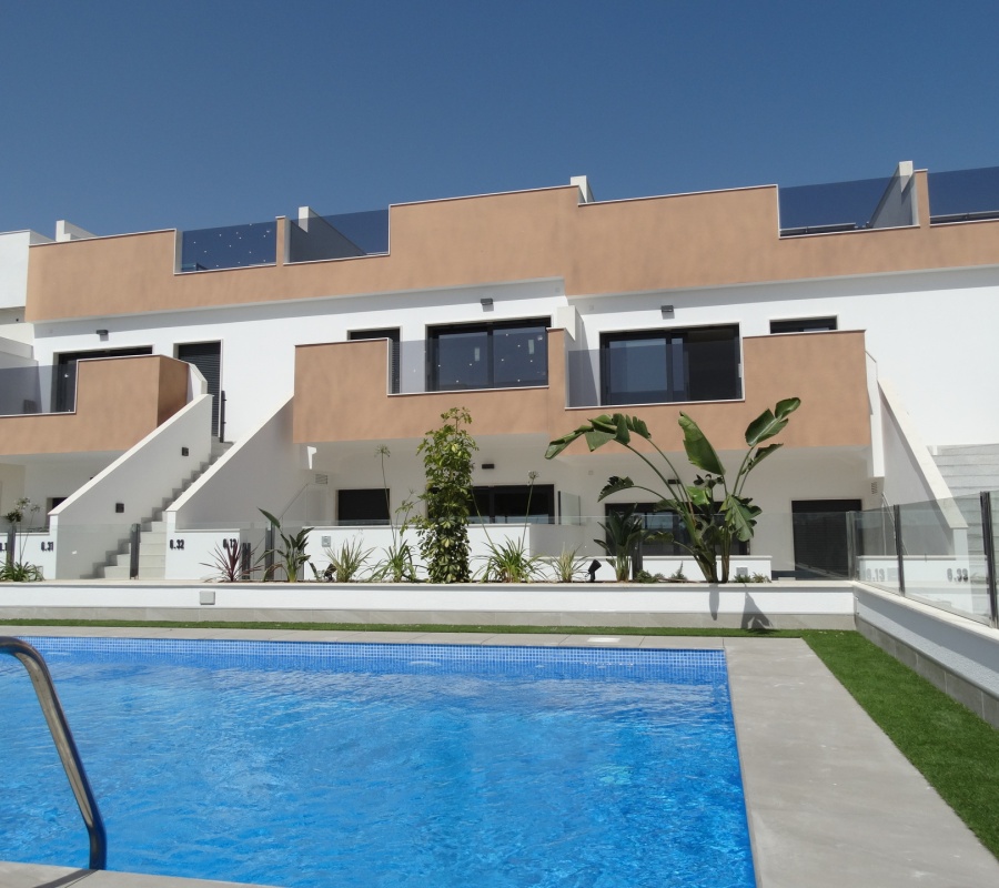 Calle Canal Tajo-Segura, 9, Pilar de la Horadada, Comunidad Valenciana, 0 , 3 Habitaciones Habitaciones,2 BathroomsBathrooms,Bungalow planta alta,Comprar,Calle Canal Tajo-Segura, 9,0,2180