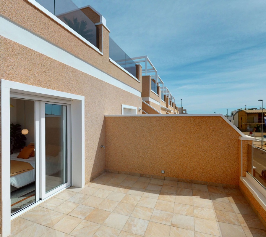 Calle Comunidad Madrileña, 3, Pilar de la Horadada, Comunidad Valenciana, 0 , 3 Habitaciones Habitaciones,2 BathroomsBathrooms,Adosado,Comprar,Calle Comunidad Madrileña, 3,0,2219