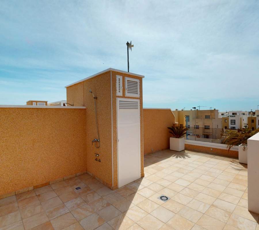 Calle Comunidad Madrileña, 3, Pilar de la Horadada, Comunidad Valenciana, 0 , 3 Habitaciones Habitaciones,2 BathroomsBathrooms,Adosado,Comprar,Calle Comunidad Madrileña, 3,0,2220