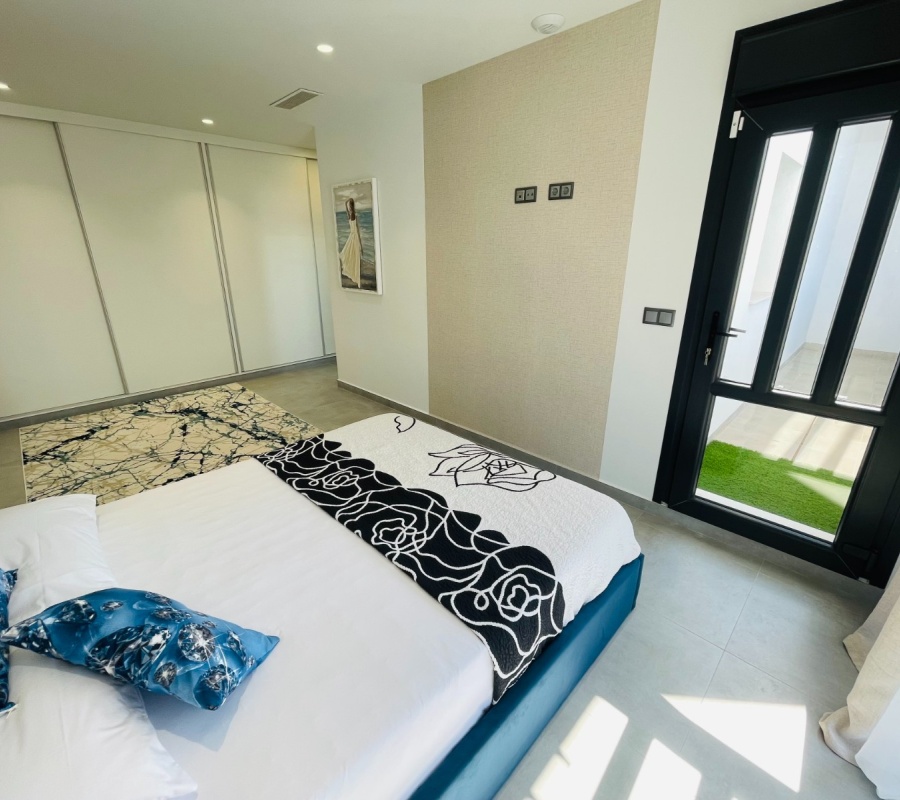 Calle Ariadna, 7, Torrevieja, Comunidad Valenciana, 0 , 5 Habitaciones Habitaciones,4 BathroomsBathrooms,Chalet,Comprar,Calle Ariadna, 7,0,2254