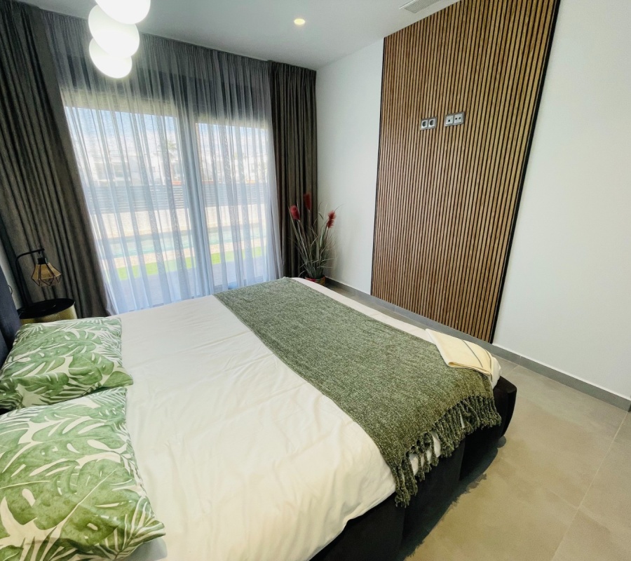 Calle Ariadna, 7, Torrevieja, Comunidad Valenciana, 0 , 5 Habitaciones Habitaciones,4 BathroomsBathrooms,Chalet,Comprar,Calle Ariadna, 7,0,2254