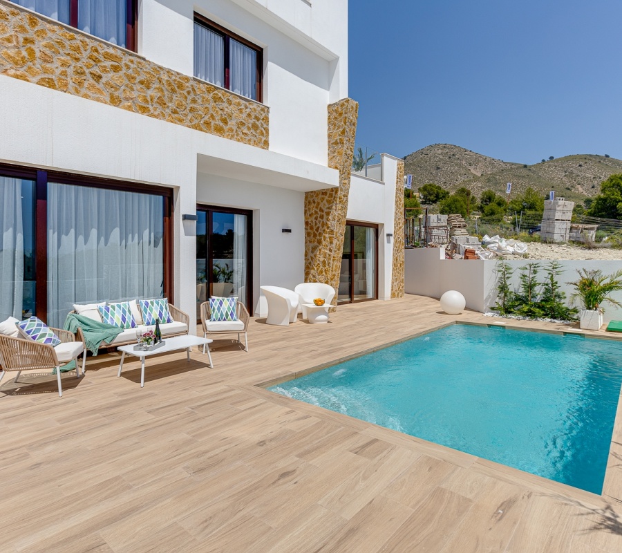 Finestrat, Alicante, Comunidad Valenciana, España, 0 , 4 Habitaciones Habitaciones,3 BathroomsBathrooms,Chalet,Comprar,Carrer Rey Alfonso XII, 1,0,2303