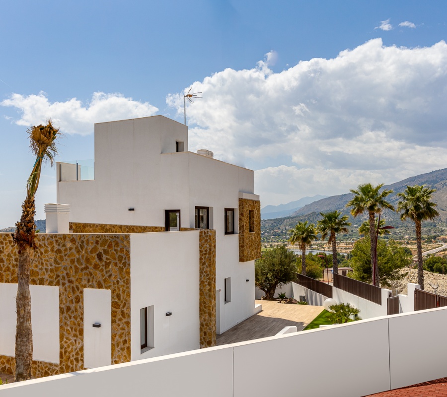 Finestrat, Alicante, Comunidad Valenciana, España, 0 , 3 Habitaciones Habitaciones,4 BathroomsBathrooms,Chalet,Comprar,Carrer Rey Alfonso XII, 1,0,2305