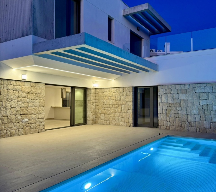 Carrer Praga, 34, Finestrat, Comunidad Valenciana, 0 , 4 Habitaciones Habitaciones,3 BathroomsBathrooms,Chalet,Comprar,Carrer Praga, 34,0,2351