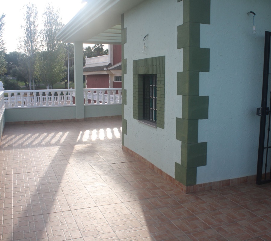 Torrevieja, Alicante, Comunidad Valenciana, España, 0 , 3 Habitaciones Habitaciones,4 BathroomsBathrooms,Chalet,Comprar,Calle Veleta, 11V,0,2364