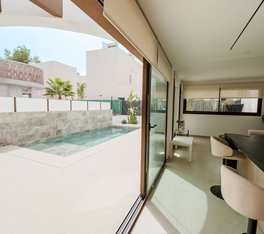 Avenida de las Acacias, 10, Heredades, Comunidad Valenciana, 0 , 3 Habitaciones Habitaciones,3 BathroomsBathrooms,Chalet,Comprar,Avenida de las Acacias, 10,0,2429