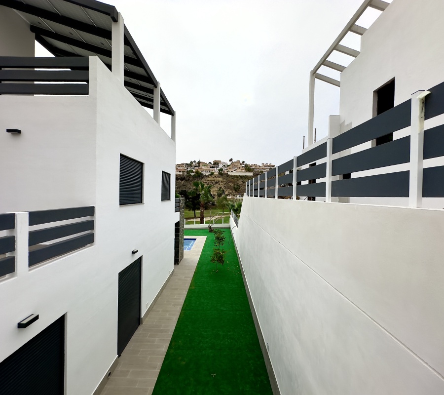 Ciudad Quesada, Alicante, Comunidad Valenciana, España, 0 , 4 Habitaciones Habitaciones,4 BathroomsBathrooms,Chalet,Comprar,Calle Onda, 14,0,2548
