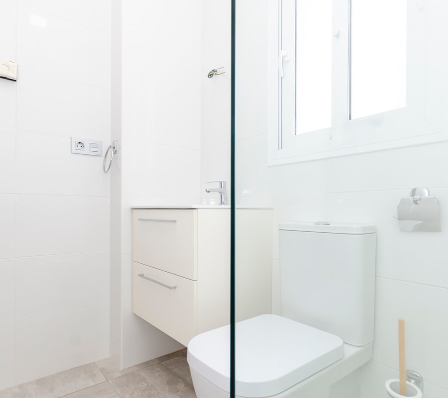 Torrevieja, Alicante, Comunidad Valenciana, España, 0 , 3 Habitaciones Habitaciones,3 BathroomsBathrooms,Chalet,Comprar,Calle del Lago, 90,0,2551