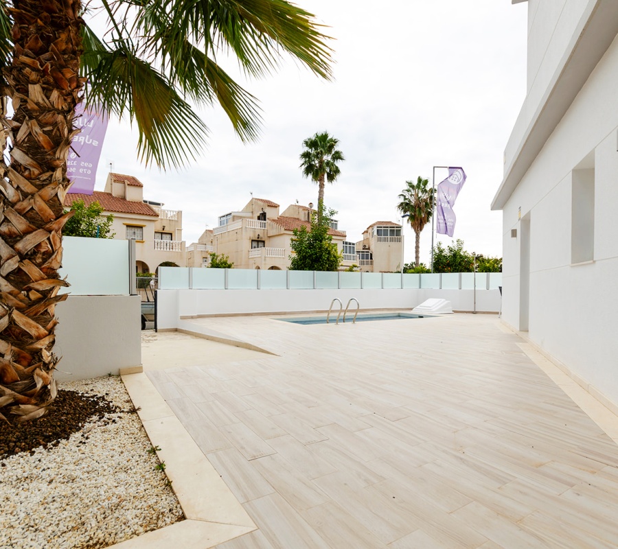 Torrevieja, Alicante, Comunidad Valenciana, España, 0 , 3 Habitaciones Habitaciones,3 BathroomsBathrooms,Chalet,Comprar,Calle del Lago, 90,0,2551