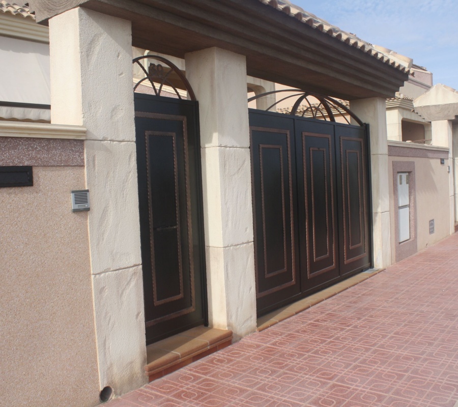 Torrevieja, Alicante, Comunidad Valenciana, España, 0 , 2 Habitaciones Habitaciones,2 BathroomsBathrooms,Pareado,Comprar,Calle Veleta, 11V,0,2561