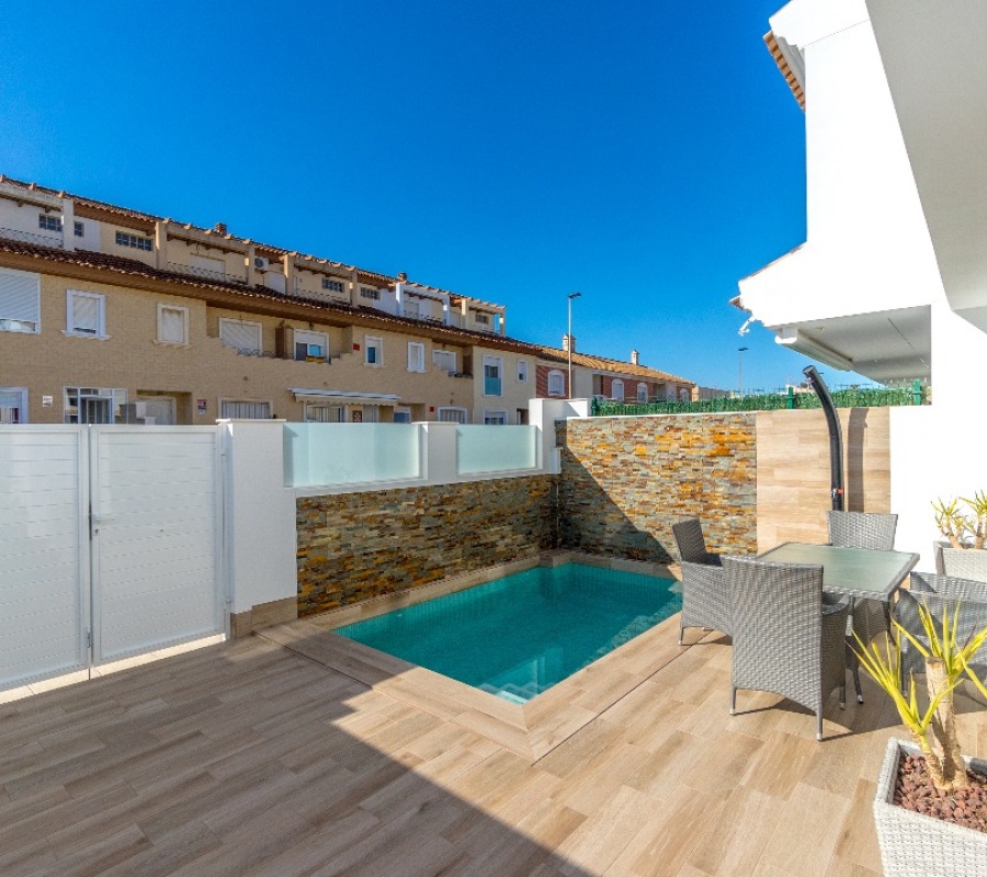 San Pedro del Pinatar, Murcia, Región de Murcia, España, 0 , 3 Habitación Habitaciones,2 BañoBathrooms,Adosado,Comprar,Calle Eduardo Chillida, 60,0,2777