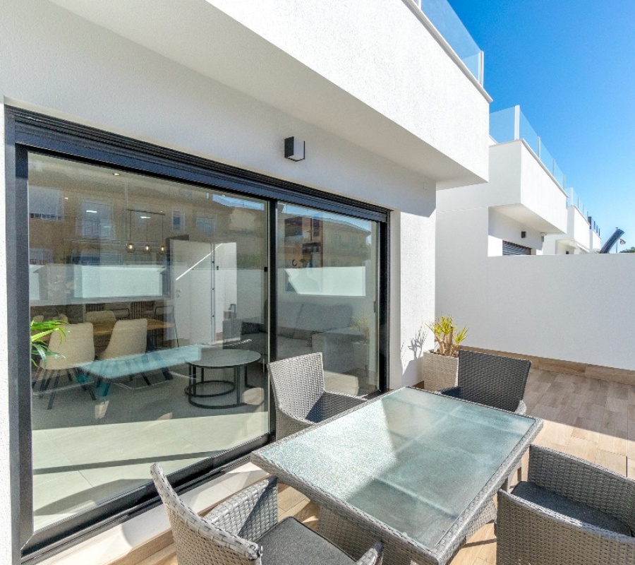 San Pedro del Pinatar, Murcia, Región de Murcia, España, 0 , 3 Habitación Habitaciones,2 BañoBathrooms,Adosado,Comprar,Calle Eduardo Chillida, 60,0,2777
