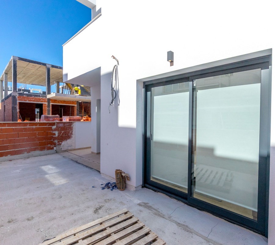 Torrevieja, Alicante, Comunidad Valenciana, España, 0 , 2 Habitación Habitaciones,2 BañoBathrooms,Bungalow planta alta,Comprar,Calle Zv 54, 1R,0,2793
