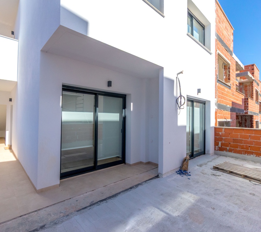 Torrevieja, Alicante, Comunidad Valenciana, España, 0 , 2 Habitación Habitaciones,2 BañoBathrooms,Bungalow planta alta,Comprar,Calle Zv 54, 1R,0,2793
