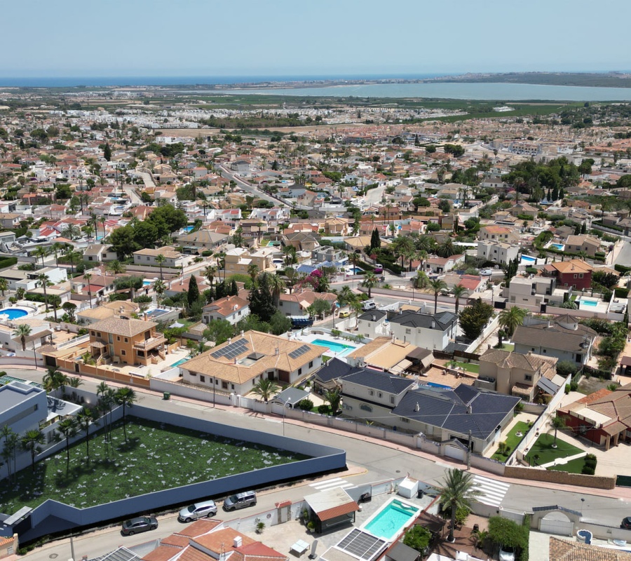 Ciudad Quesada, Alicante, Comunidad Valenciana, España, 0 , 3 Habitaciones Habitaciones,2 BathroomsBathrooms,Chalet,Comprar,Calle Chiquita, 2,0,1171