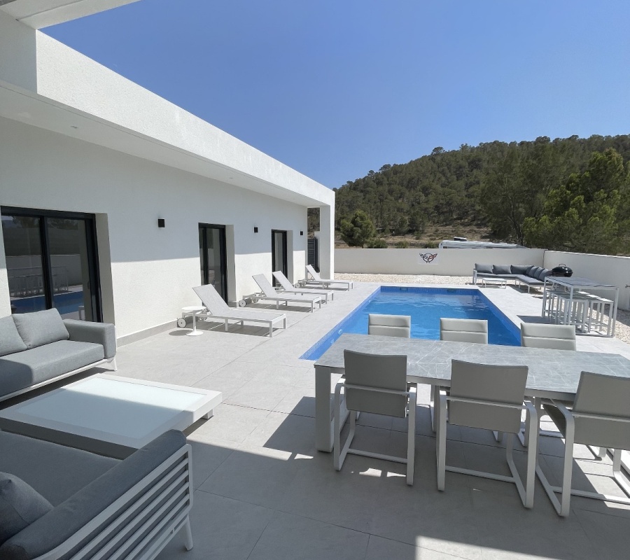 Carrer del Garrofer, 10, la Romana, Comunidad Valenciana, 0 , 3 Habitaciones Habitaciones,2 BathroomsBathrooms,Chalet,Comprar,Carrer del Garrofer, 10,0,1271