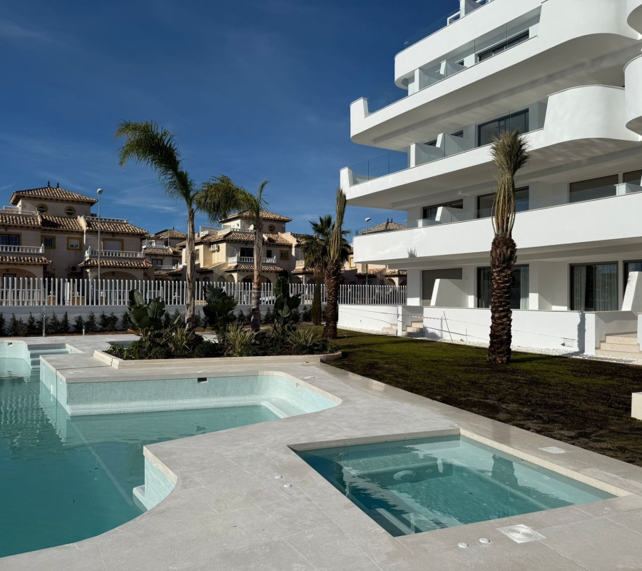 Cabo Roig, Alicante, Comunidad Valenciana, España, 0 , 2 Habitaciones Habitaciones,2 BathroomsBathrooms,Planta baja,Comprar,Calle Cabo Estaca de Bares, 1,0,1325