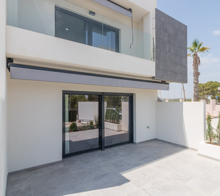 Torrevieja, Alicante, Comunidad Valenciana, España, 0 , 3 Habitaciones Habitaciones,2 BathroomsBathrooms,Bungalow planta alta,Comprar,Calle Zv 54, 6R,0,1467