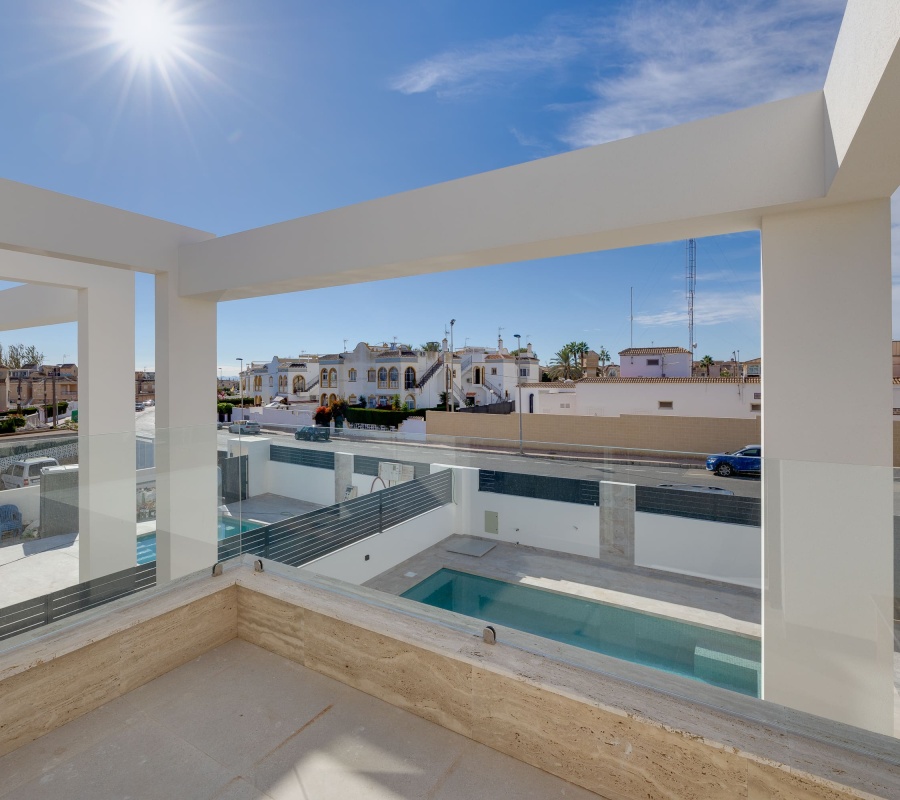 Calle Argonautas, 16A, Torrevieja, Comunidad Valenciana, 0 , 4 Habitaciones Habitaciones,2 BathroomsBathrooms,Chalet,Comprar,Calle Argonautas, 16A,0,1512