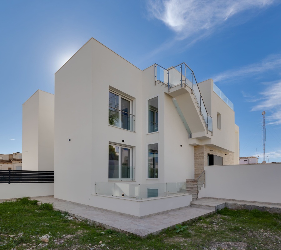 Calle Argonautas, 16A, Torrevieja, Comunidad Valenciana, 0 , 4 Habitaciones Habitaciones,2 BathroomsBathrooms,Chalet,Comprar,Calle Argonautas, 16A,0,1512