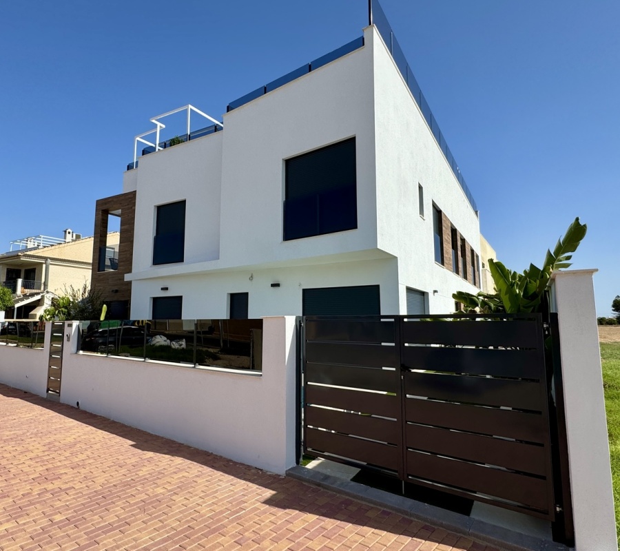 San Pedro del Pinatar, Murcia, Región de Murcia, España, 0 , 2 Habitaciones Habitaciones,2 BathroomsBathrooms,Bungalow planta baja,Comprar,Calle Mar Cantábrico, 29A,0,1558