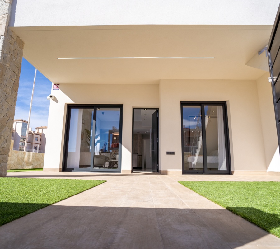 Avenida Reina Sofía, 13, Pilar de la Horadada, Comunidad Valenciana, 0 , 3 Habitaciones Habitaciones,2 BathroomsBathrooms,Bungalow planta baja,Comprar,Avenida Reina Sofía, 13,0,1573