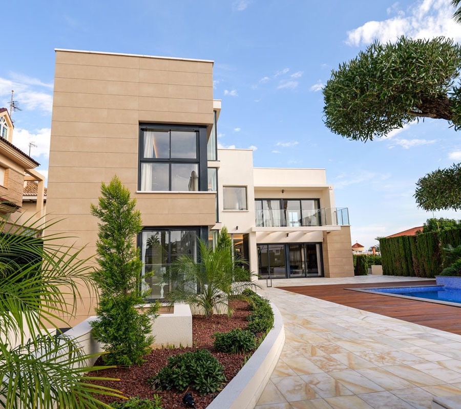 Torrevieja, Alicante, Comunidad Valenciana, España, 0 , 3 Habitaciones Habitaciones,3 BathroomsBathrooms,Villa,Comprar,Calle Mar Rojo, 2,0,1690