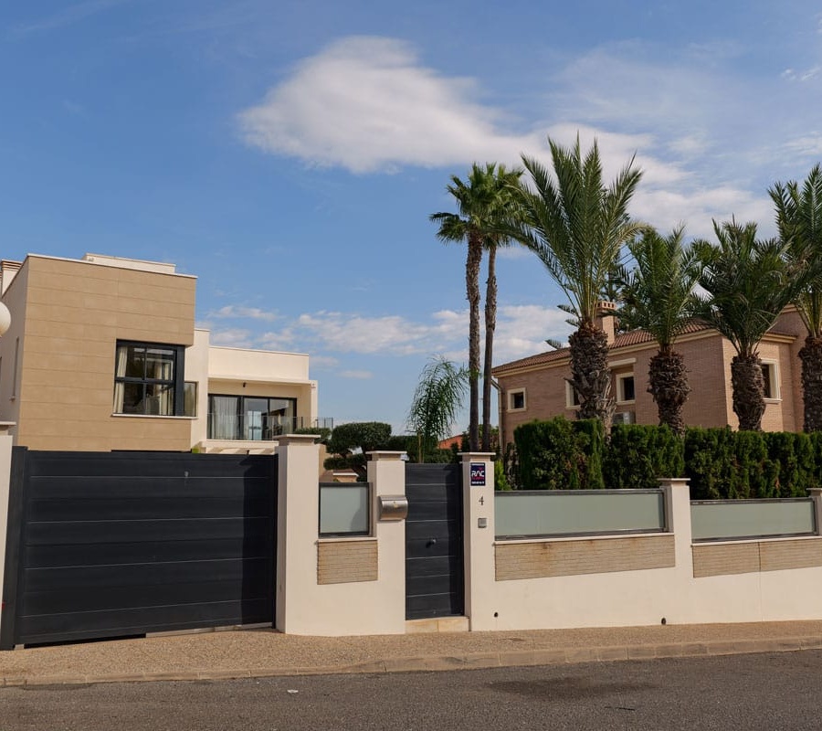 Torrevieja, Alicante, Comunidad Valenciana, España, 0 , 3 Habitaciones Habitaciones,3 BathroomsBathrooms,Villa,Comprar,Calle Mar Rojo, 2,0,1690