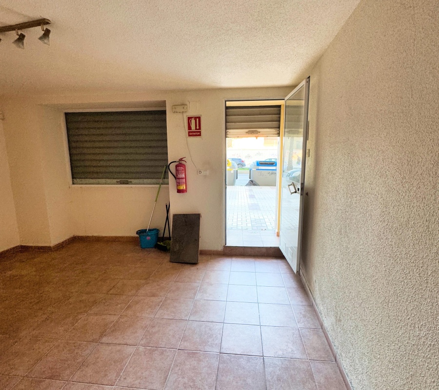 Local en venta en avenida de José Ortega y Gasset, Málaga, Andalucía, ,1 BañoBathrooms,Local Comercial,Comprar,Local en venta en avenida de José Ortega y Gasset,1068