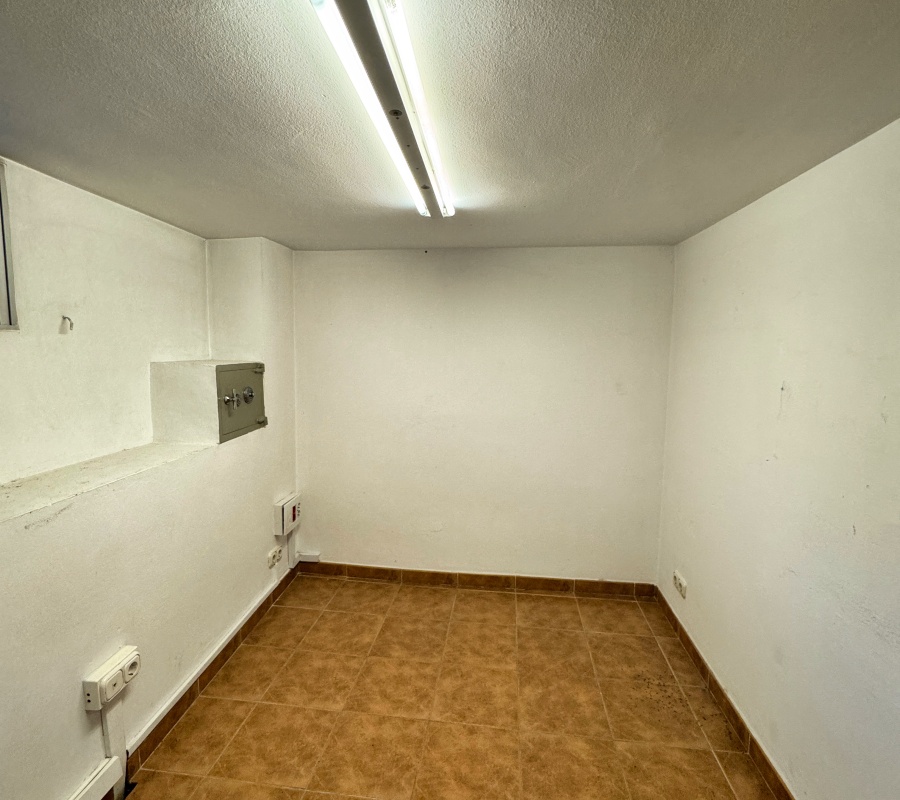 52 MERECILLAS, Antequera, Andalucía, 2 Habitaciones Habitaciones, ,1 BañoBathrooms,Local Comercial,Comprar,MERECILLAS,1069