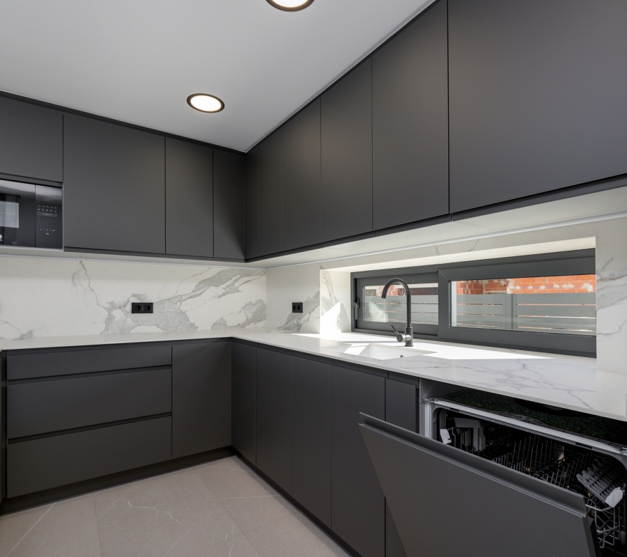 Torrevieja, Alicante, Comunidad Valenciana, España, 0 , 3 Habitaciones Habitaciones,2 BathroomsBathrooms,Chalet,Comprar,Avenida Tirso de Molina, 159,0,1842