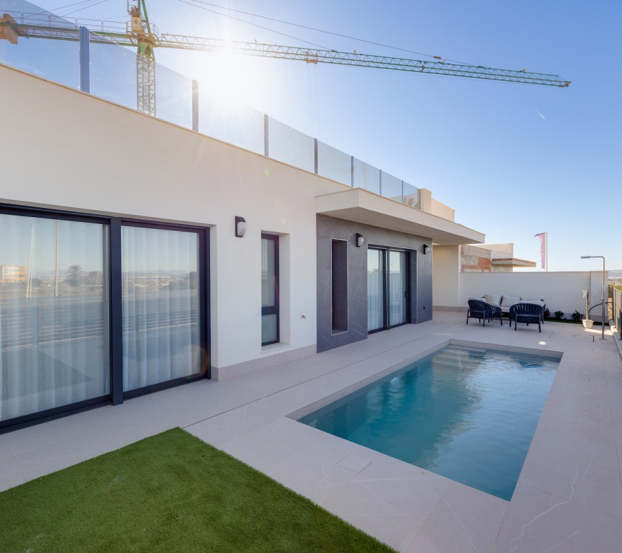 Torrevieja, Alicante, Comunidad Valenciana, España, 0 , 3 Habitaciones Habitaciones,2 BathroomsBathrooms,Chalet,Comprar,Avenida Tirso de Molina, 159,0,1842