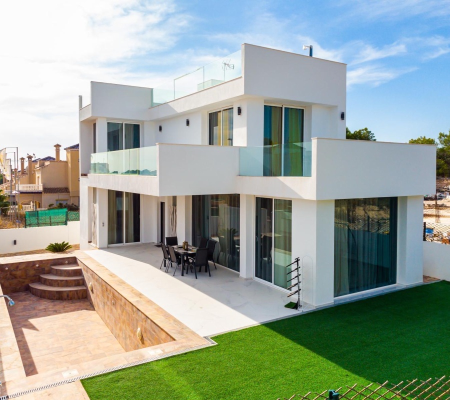 Orihuela, Alicante, Comunidad Valenciana, España, 0 , 3 Habitaciones Habitaciones,4 BathroomsBathrooms,Adosado,Comprar,Calle de la Garza, 12,0,1875